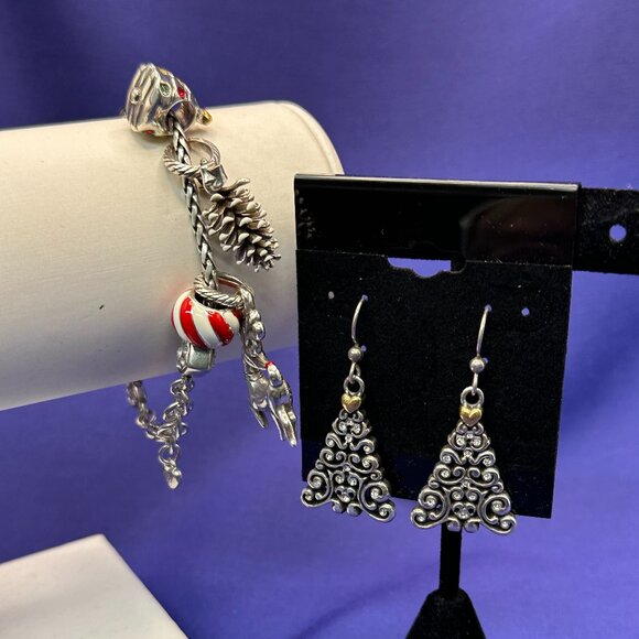 Brighton Christmas Theme Silver Plated Charm Bracelet & Earrings - Picture 6 of 16